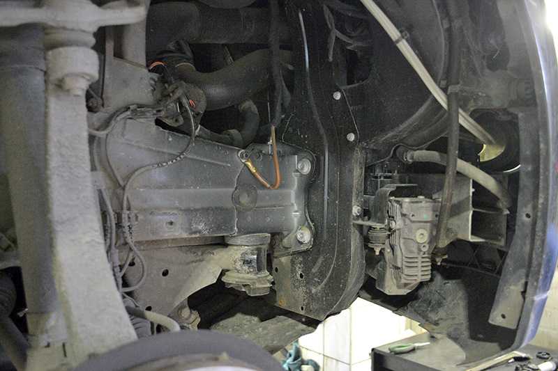 Mercedes-benz m-класс w163 снятие и установка рулевого механизма
